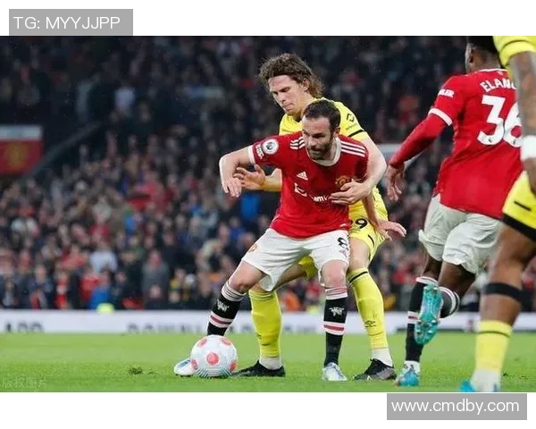 成都足球队边路渗透战术解析与实战应用探讨